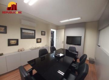 Comercial · 67m² · Conjunto/Sala para Venda - 67.2m², 0 dormitórios, Centro Histórico