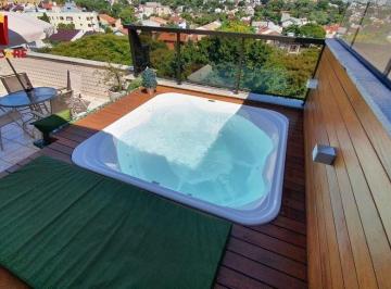 Apartamento · 232m² · 3 Quartos · 2 Vagas · Cobertura com piscina, 3 quartos, 232² privativos elevador - Jardim Planalto