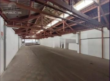 Comercial · 500m² · 3 Quartos · 3 Vagas · Ótimo Pavilhão,  excelente localização, na Rua Maranhão, Bairro São Geraldo,