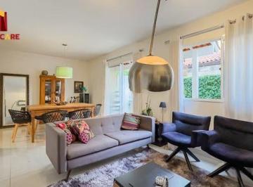 Casa · 157m² · 4 Quartos · 2 Vagas · Casa em condomínio com 4 quartos suíte master e amplo patio , Bairro Ecoville