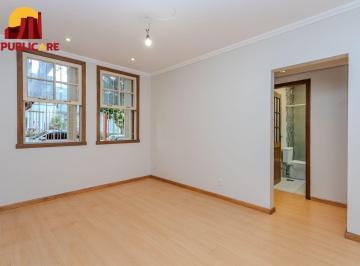 Apartamento · 70m² · 2 Quartos · Apartamento no bairro Petrópolis de 2 dormitórios térreo com pátio DESOCUPADO