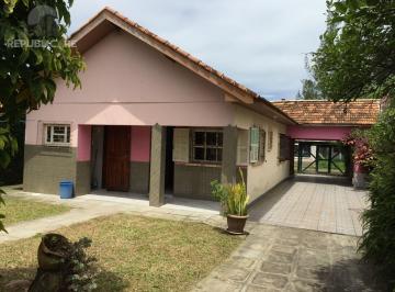 Casa · 169m² · 3 Quartos · 5 Vagas · Casa à venda - no Centro