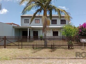 Casa · 223m² · 5 Quartos · 2 Vagas · Casa à venda - Em Atlântida Sul (Distrito)