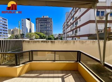 Casa · 158m² · 2 Quartos · 2 Vagas · Casa em condomínio no Bairro Menino Deus