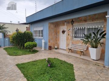 Casa · 163m² · 3 Quartos · 2 Vagas · Casa com 3 Dormitórios, 1 Suíte, Área Gourmet e Estrutura para 2º Piso – Bairro