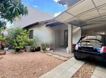 Casa · 170m² · 2 Quartos · 2 Vagas · Casa de 2 dormitórios e 2 vagas de garagem em Canoas.