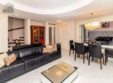 Casa · 214m² · 3 Quartos · 1 Vaga · Casa com 214m², localizado no bairro Vila Jardim em Porto Alegre/RS.