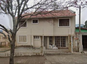 Casa · 315m² · 4 Quartos · 2 Vagas · Casa sobrado no bairro Santo Antônio de 4 dormitórios e 2 vagas