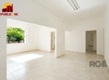 Comercial · 200m² · Prédio 3 andares. Composto de salas e apartamentos