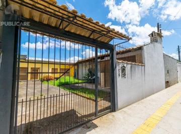 Casa · 88m² · 1 Quarto · 1 Vaga · Casa de 1 dormitório e 1 vaga de garagem em Cachoeirinha.