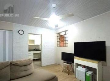 Casa · 100m² · 2 Quartos · 4 Vagas · Casa no bairro Jardim do Salso com 2 dormitórios e 4 vagas