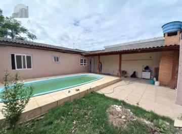Casa · 118m² · 3 Quartos · 1 Vaga · Casa de alvenaria com pátio, piscina Igui e churrasqueira no Parque dos Eucalipt