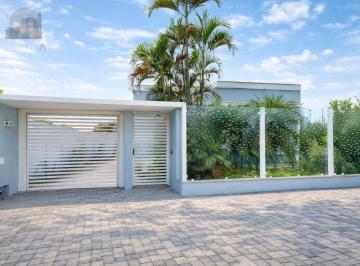 Casa · 312m² · 4 Quartos · 3 Vagas · Casa  de 4 Dormitórios e 3 vagas de garagem em Canoas.