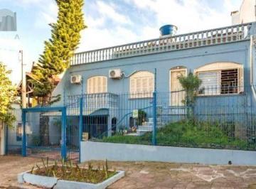 Casa · 206m² · 4 Quartos · 2 Vagas · Sobrado no bairro Vila Ipiranga de 4 dormitórios e 2 vagas