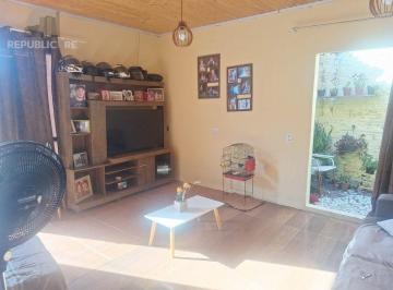 Casa · 158m² · 3 Quartos · 4 Vagas · Casa de 3 quartos e 4 vagas de garagem em Canoas.