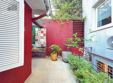 Apartamento · 117m² · 2 Quartos · 1 Vaga · Garden Exclusivo com 117m², Suíte e Espaço Gourmet no Bairro Petrópolis
