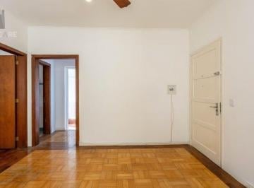 Apartamento · 45m² · 1 Quarto · Apartamento de 1 quarto à venda no Edifício Britânia na Avenida Independência em