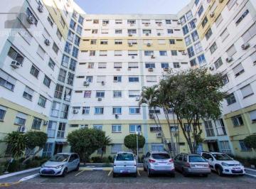 Apartamento · 57m² · 2 Quartos · 1 Vaga · Apartamento de 2 dormitórios e 1 vaga de garagem no bairro Cristal.