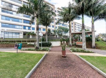 Apartamento · 96m² · 2 Quartos · 1 Vaga · Apartamento totalmente reformado e impecável para locação - 3 quartos sendo uma