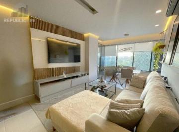 Apartamento · 163m² · 2 Quartos · 2 Vagas · Cobertura de 2 quartos, suíte, 2 vagas no bairro Jardim Planalto.