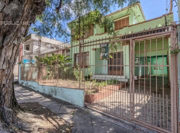 Casa · 253m² · 5 Quartos · 4 Vagas · Casa sobrado no Partenon com 5 dormitórios e 4 vagas