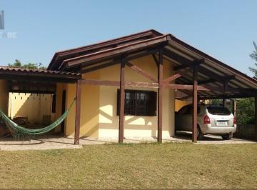 Casa · 146m² · 3 Quartos · 2 Vagas · Casa com 3 Quartos à venda, 145m² - Imbé