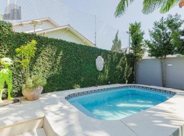 Casa · 190m² · 3 Quartos · 4 Vagas · Casa de alto padrão com elevador e piscina em condomínio no Passo das Pedras