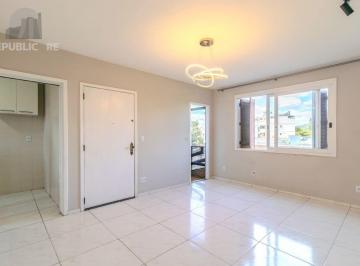 Apartamento · 81m² · 2 Quartos · 2 Vagas · Apartamento de 2 dormitórios à venda em Vila Ipiranga, Porto Alegre.