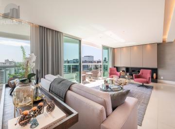 Apartamento · 204m² · 3 Quartos · 5 Vagas · Apartamento com 204m², 3 dorm, 5 vagas no Petrópolis