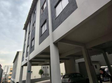 Apartamento de 2 quartos, São Bernardo do Campo · Oportunidade! 02 dorm., sala, coz, área de serviço, 1 vaga coberta!