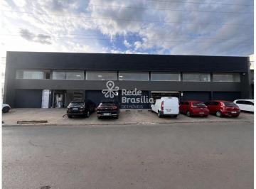 Comercial · 380m² · QNE 29., Loja 340 m², Pe Direito Duplo, Renda Imediata para Investidor