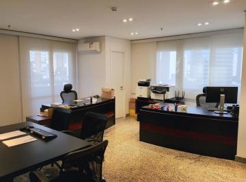 Comercial · 165m² · 4 Vagas · Sala comercial na Rua das Fiandeiras, N. 306 - 7º andar • 165 m²