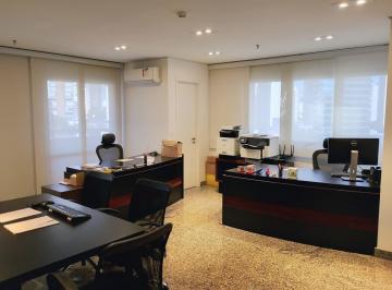 Comercial · 165m² · 4 Vagas · Sala comercial na Rua das Fiandeiras, 306 - 7º andar • 165 m²