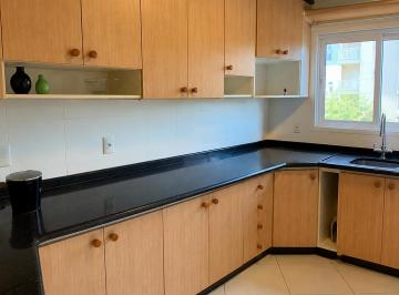 Apartamento de 3 quartos, Itapema · QUADRA MAR EM MEIA PRAIA- 196m² POR APENAS R$ 1,1 MILHÃO