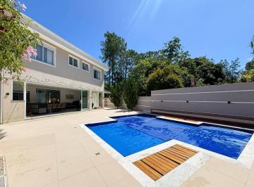 Casa · 450m² · 4 Quartos · 6 Vagas · Condomínio Fechado Garden House 4 Suítes