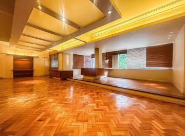 Apartamento · 190m² · 2 Quartos · 1 Vaga · 
                                Apartamento Amplo em Copacabana Pronto para Morar com 190m²
       