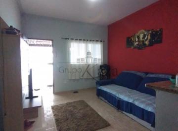 Casa · 256m² · 2 Quartos · 4 Vagas · Casa - Caçapava - Residencial Esperança - 100m² - 2 Dormitórios.