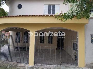 Casa · 148m² · 3 Quartos · 3 Vagas · Sobrado à venda no Parque Jaçatuba em Santo André