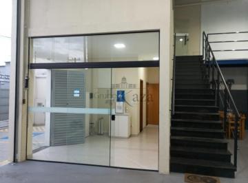 Comercial · 312m² · 2 Vagas · Galpão Comercial - Bairro Altos de Santana II - Jacareí - 370m².