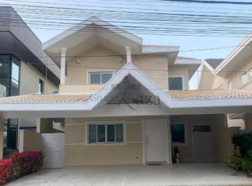 Casa · 350m² · 4 Quartos · 4 Vagas · Oportunidade - Casa em Condomínio - Condomínio San Marino - Jardim América - 4 Dormitórios - 200m².