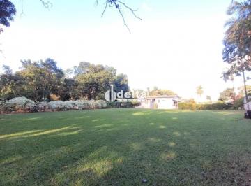 Terreno · 2000m² · Terreno disponível para venda no bairro Morada dos Pássaros em Uberlândia-MG