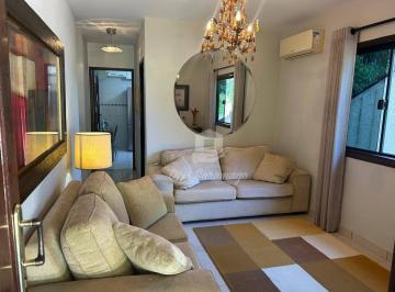 1854aac78648eb155eb8967900d301853ca90823 · Casa Linear com Lazer Completo e Amplo Terreno em Itaipu