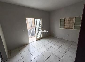 Apartamento · 65m² · 2 Quartos · 1 Vaga · Apartamento com 2 quartos disponível para locação no bairro Patrimônio em Uberlândia-MG