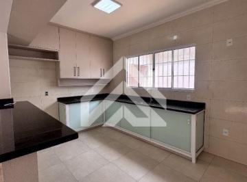 Casa · 200m² · 3 Quartos · 5 Vagas · Casa para venda em Jardim Mirassol de 200.00m² com 3 Quartos, 1 Suite e 5 Garagens