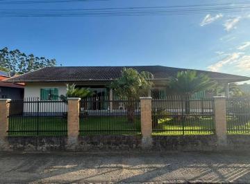 Casa · 247m² · 3 Quartos · Casa à venda - em Testo Rega