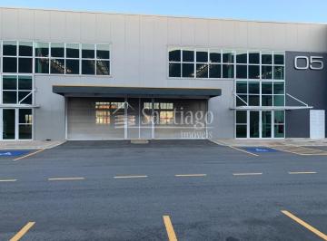 Comercial · 757m² · 877 Vagas · Galpão / Depósito / Armazém para alugar em Distrito Industrial de 757.00m² com 877 Garagens