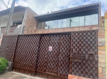 Casa · 201m² · 4 Quartos · 2 Vagas · Sobrado para venda em Xaxim de 201.00m² com 4 Quartos, 1 Suite e 2 Garagens