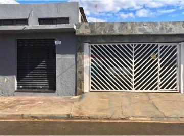 Casa · 193m² · 3 Quartos · 4 Vagas · Casa para venda em Antônio Marincek de 193.00m² com 3 Quartos, 1 Suite e 4 Garagens