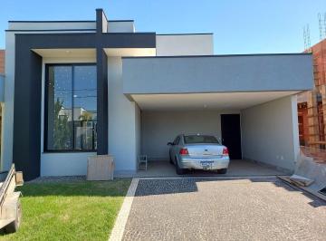 Casa · 193m² · 3 Quartos · 4 Vagas · Casa de Condomínio para venda em Condomínio Campos Do Conde 2 de 193.00m² com 3 Quartos, 3 Suites e 
