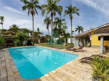Casa · 150m² · 4 Quartos · 5 Vagas · Casa para venda em Lagoinha - Bairro de 150.00m² com 4 Quartos, 4 Suites e 5 Garagens